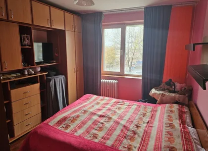 Vând apartament 3 camere