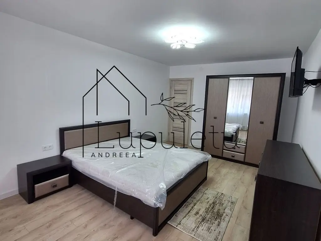 Apartament de Inchiriat | 3 Camere | Parter | Decomandat | Strand