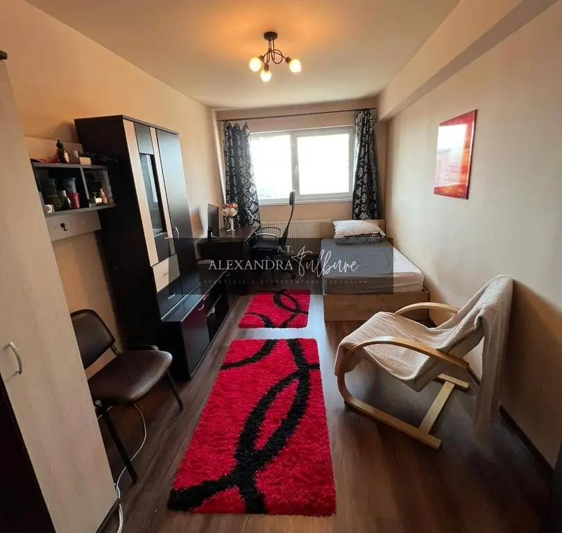 Apartament 3 camere, balcon, etaj intermediar, A. Vlaicu, Marasti