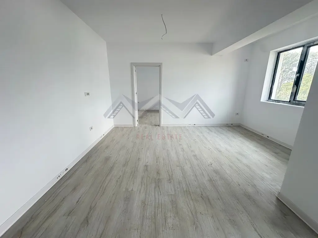 Apartament 2 camere , central Otopeni | Comision 0 |