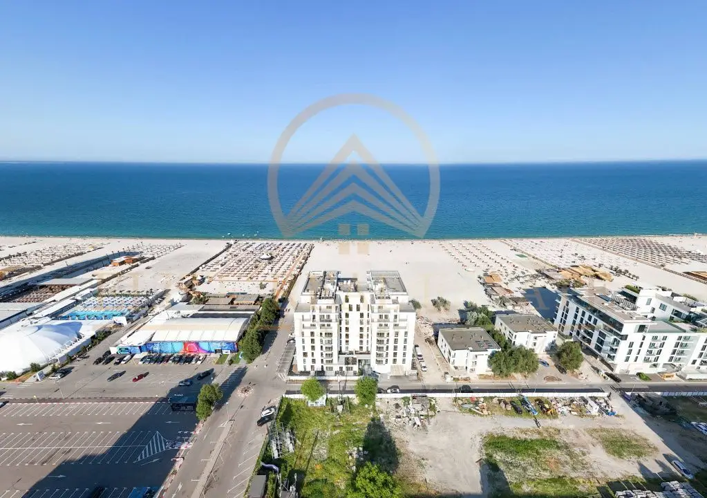 Stațiunea Mamaia - Vânzare apartament cu 2 camere, 2 bai si terasa