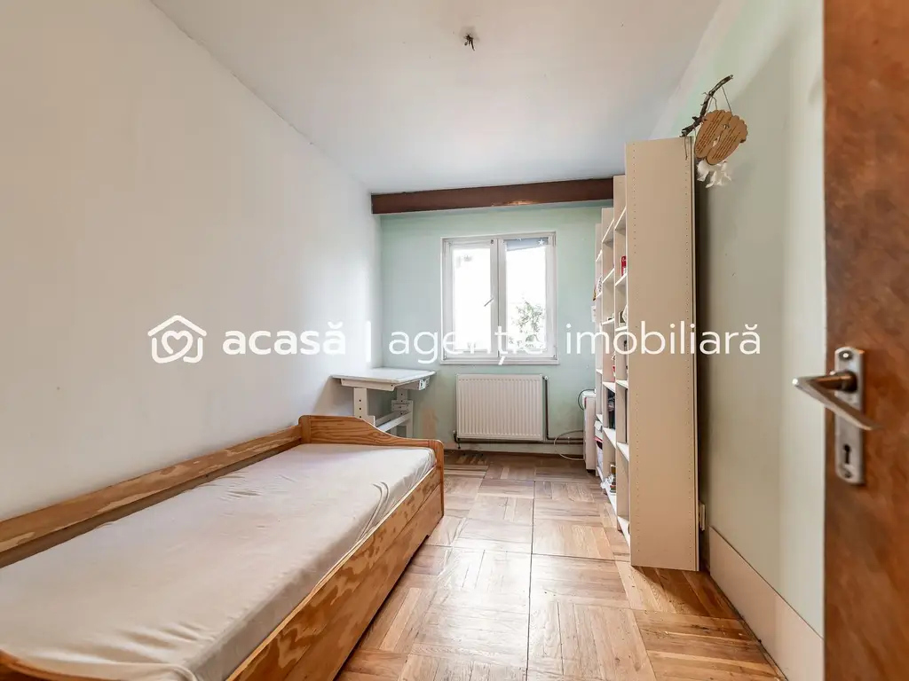 Apartament cu 3 camere, etaj 2 – Zona Vlaicu, Lebăda - COMISION 0