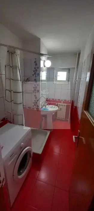 Garsoniera metrou Costin Georgian I Bloc 1992 I 2 balcoane I COMIS 0%