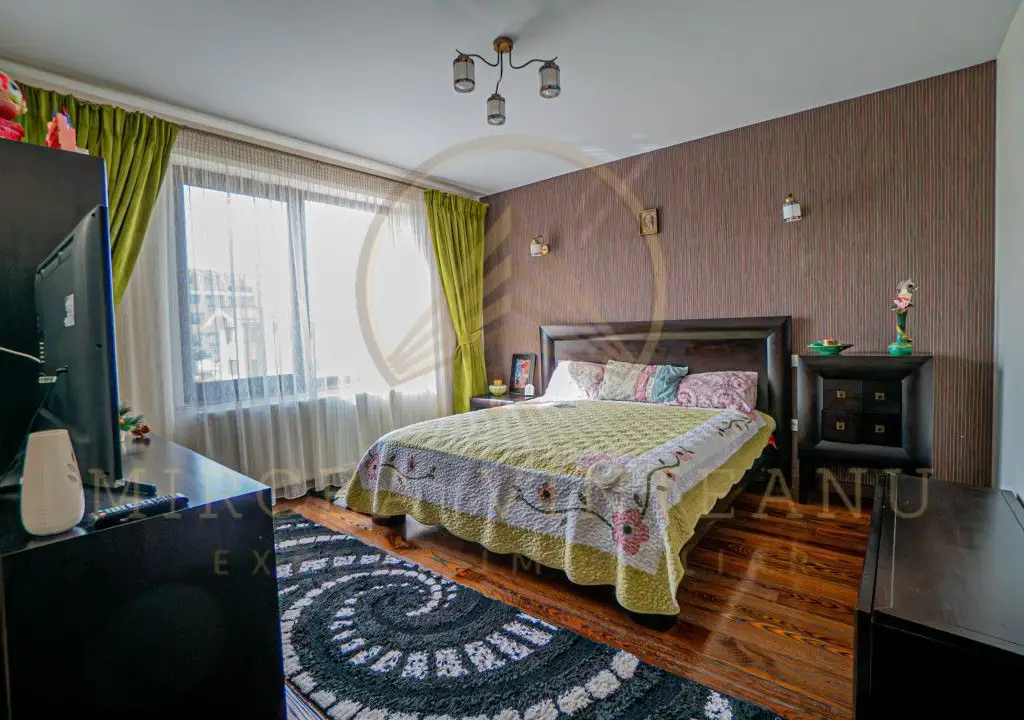 Palazu Mare / Elvila - Vila deosebită compusă din S+P+2E, mobilata și utilata