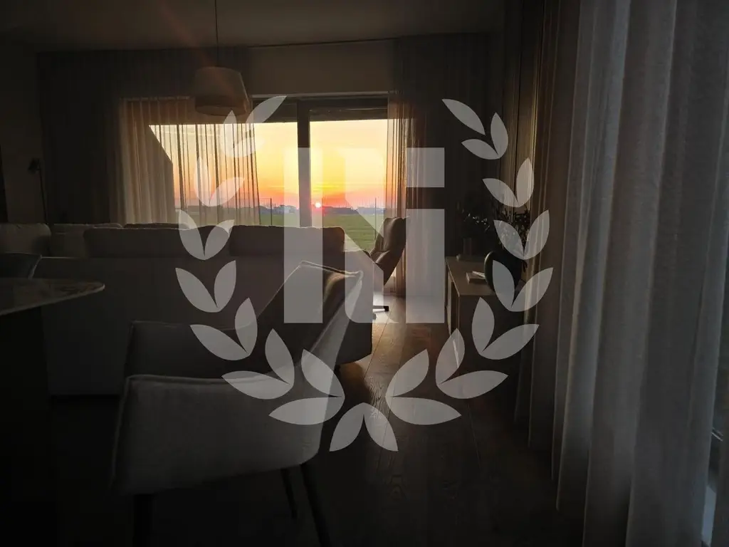 VILA DUPLEX BALOTESTI