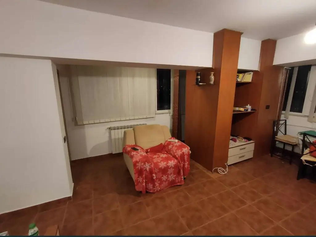 3 camere, zona Dacia, 93 mp, decomandat