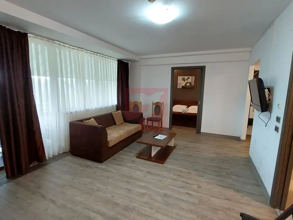 2 in 1, apartamente de 2 si de 4 camere, parcari, Silver Mountain