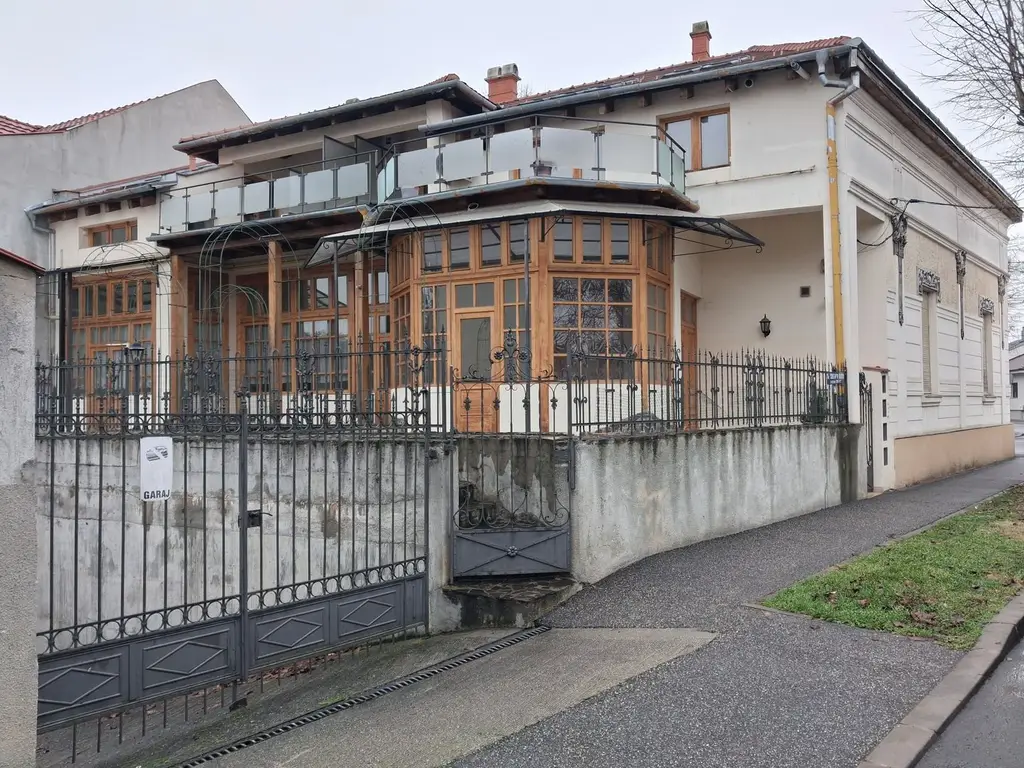 BRASADAS vinde prin REPREZENTARE EXCLUSIVA cladire Titulescu