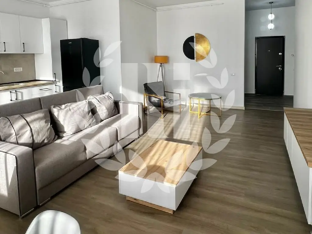 APARTAMENT 3 CAMERE DECOMANDAT 79 MP