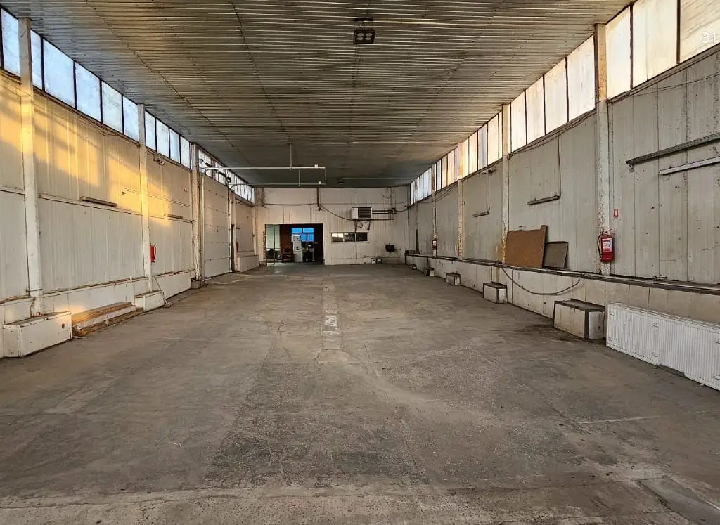 De inchiriat - Hala/Spatiu logistic si spatii birouri - Centura Galati