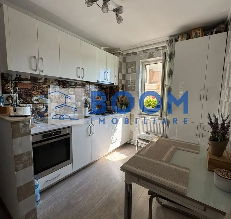 Apartament 2 camere | Ultracentral | Centrala Proprie | Mutare Imediat