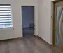 Casă de închiriat 3 camere + grădină, 2 locuri de parcare,