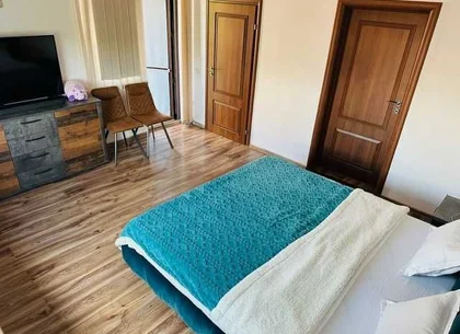 Vila de locuit + birouri P+1+M in Antiaeriana - Margeanului