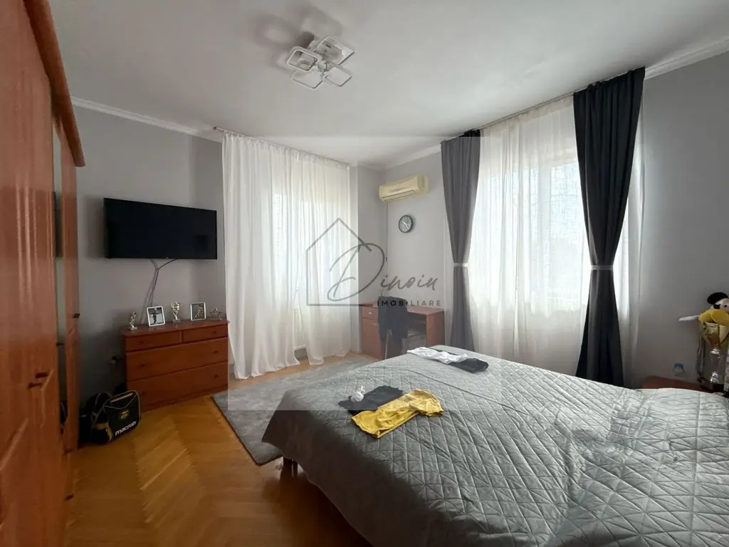 De inchiriat Vila 6 camere Pipera I bulevard, teren750 mp I COM 0%