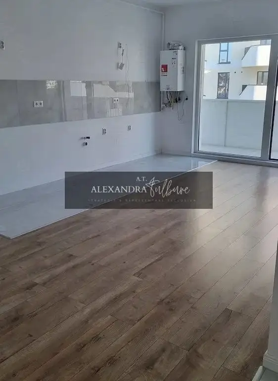 Apartament de vanzare 2 camere, etaj intermediar, terasa, garaj