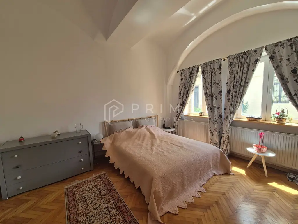 Apartament cu 2 camere de închiriat Ultracentral
