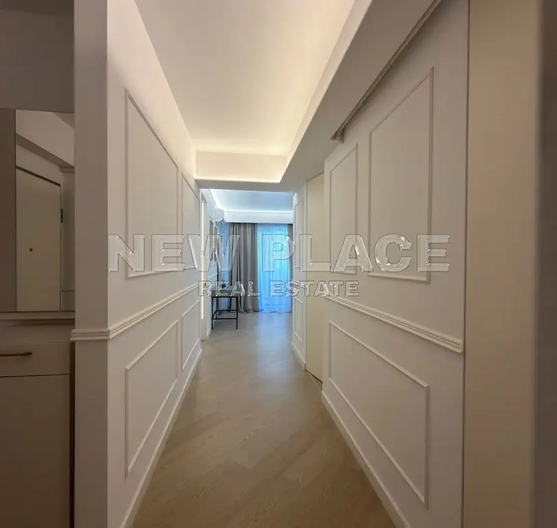 [VIDEO] CORTINA NORTH | Bucatarie inchisa | 1,100 Eur+TVA|Terasa 30 mp