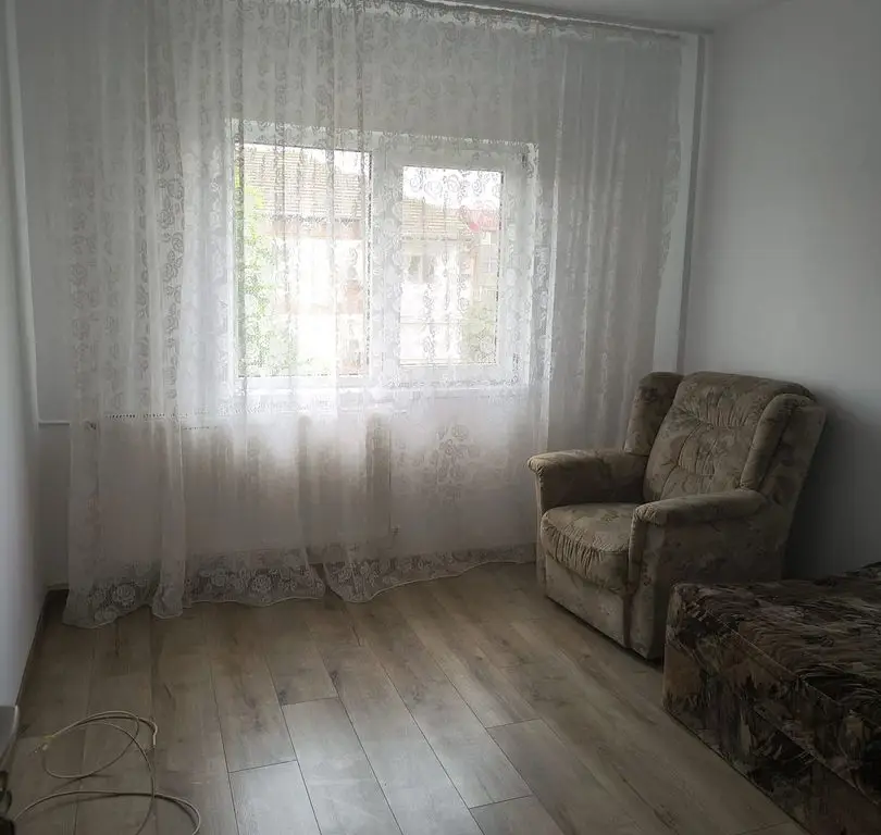 Apartament 3 camere decomandat de închiriat | 75 mp | Renovat | 2 băi