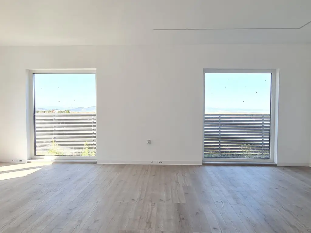 Casa individuala 4 camere 3 bai si garaj Cartier Izvor