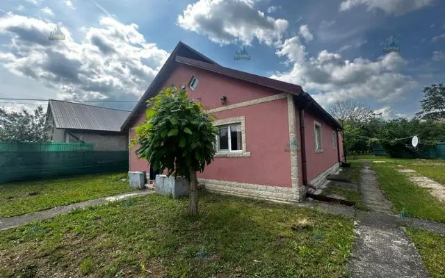 Casa de vanzare in comuna Ghizdaru , jud Giiurgiu