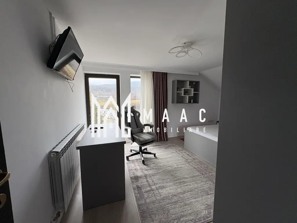 Casa cu 5 camere I Curte 920 mp I Tocile