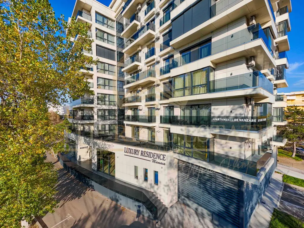 Apartament premium de vanzare în Mamaia – vedere la mare și lac