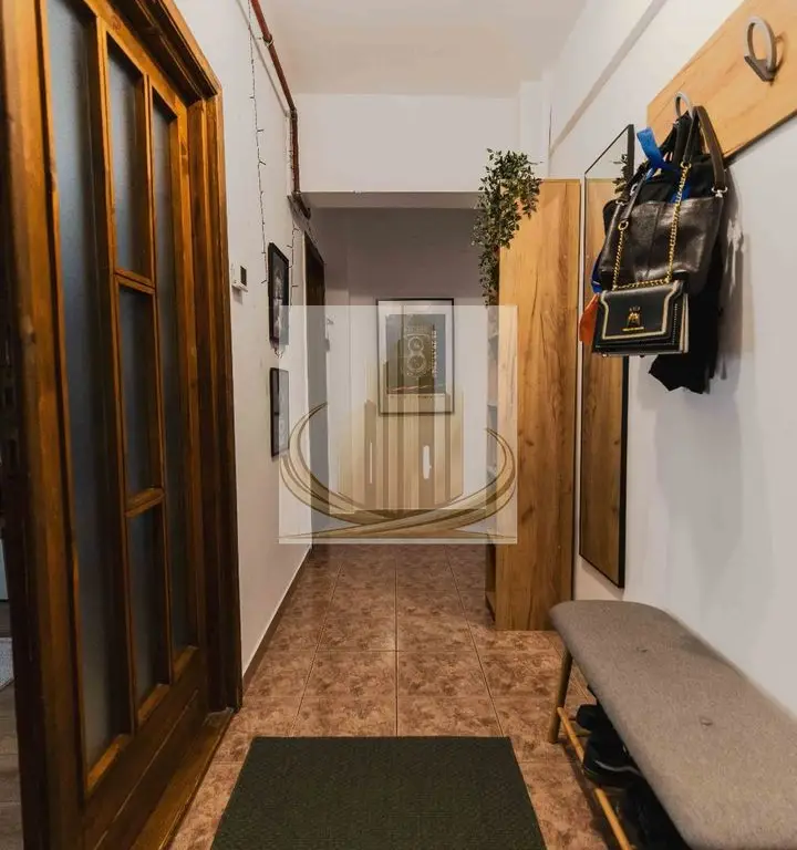 Apartament 4 camere Central 100mp 245000 euro