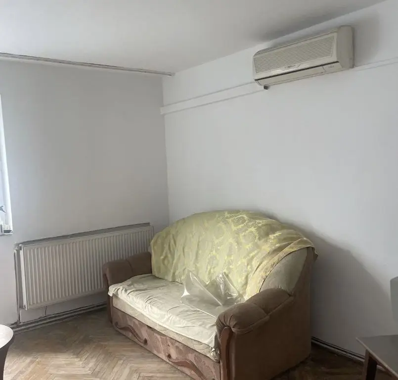 Apartament 3 camere, plus Balcon