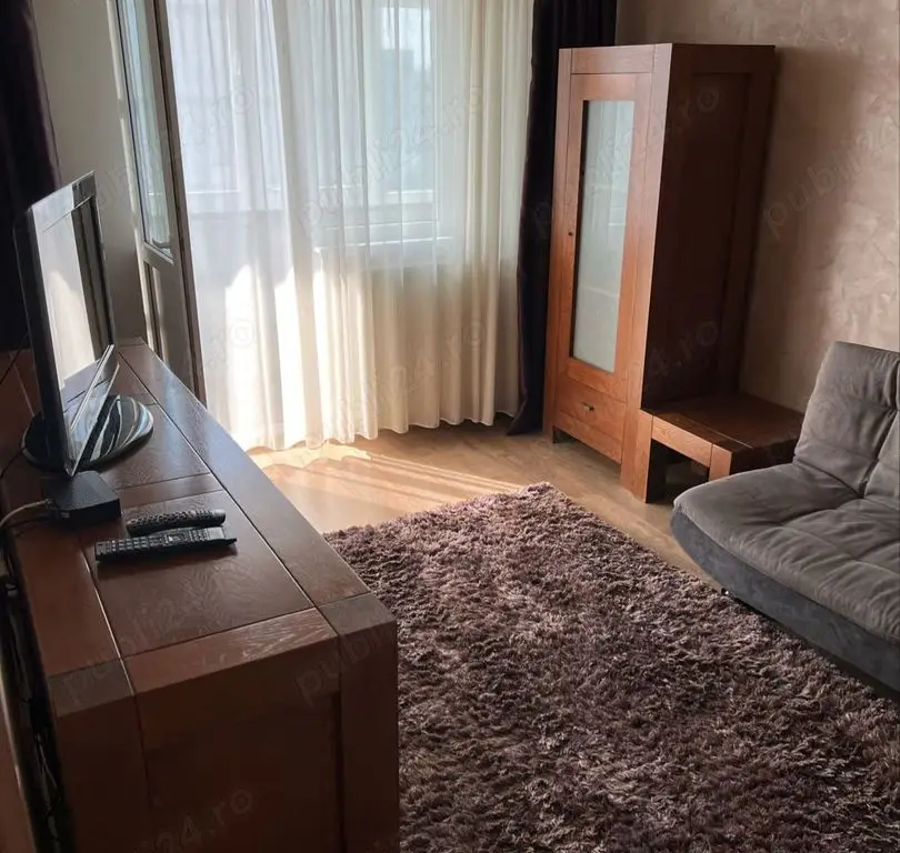 vand apartament 3 camere plus dressing