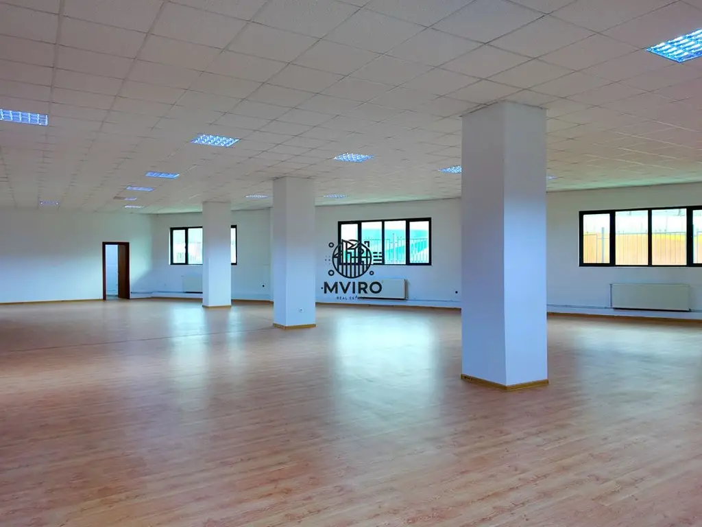 Spatiu comercial / birouri de 500 m2 - Open space de inchiriat la parter