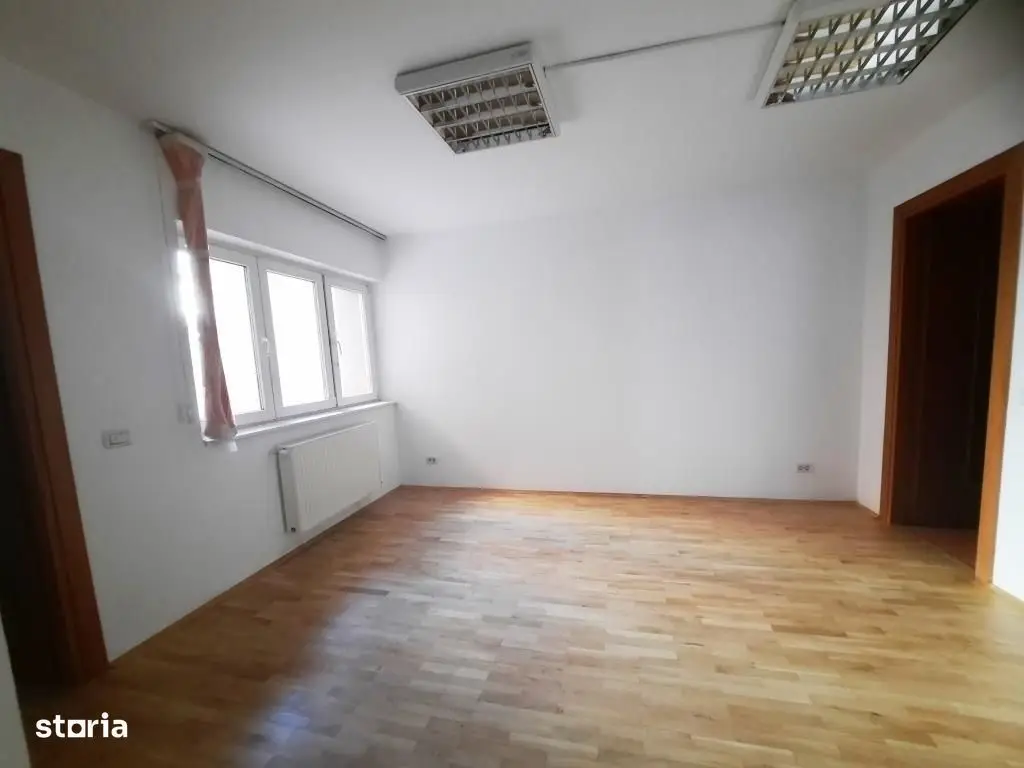 Duplex P+1 in bloc 2013 in Precupetii Vechi nr 65, 4 camere, curte