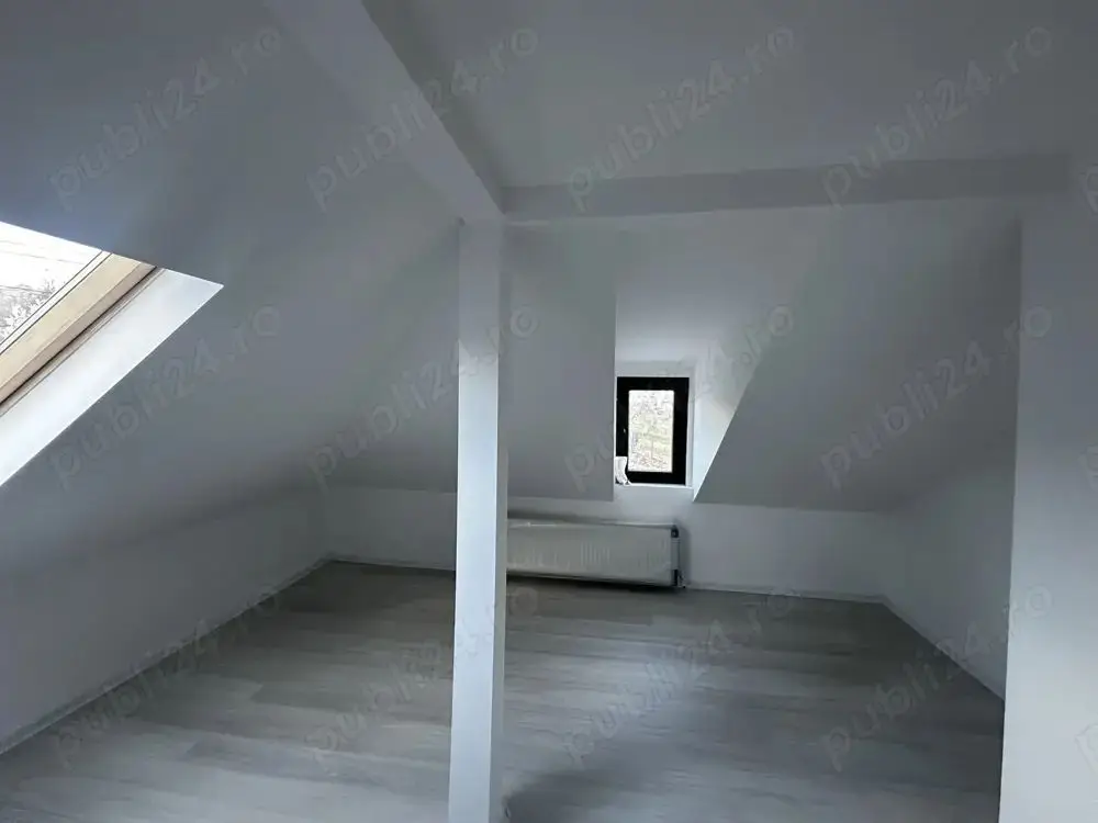 BRASADAS vinde Duplex 4 cam și curte 80 mp IRIS Bd. Muncii.