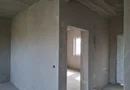 CASA NOUA IN GRI DE VANZARE