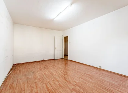 VANDUT! Apartament 2 camere, decomandat | Str Banul Maracine