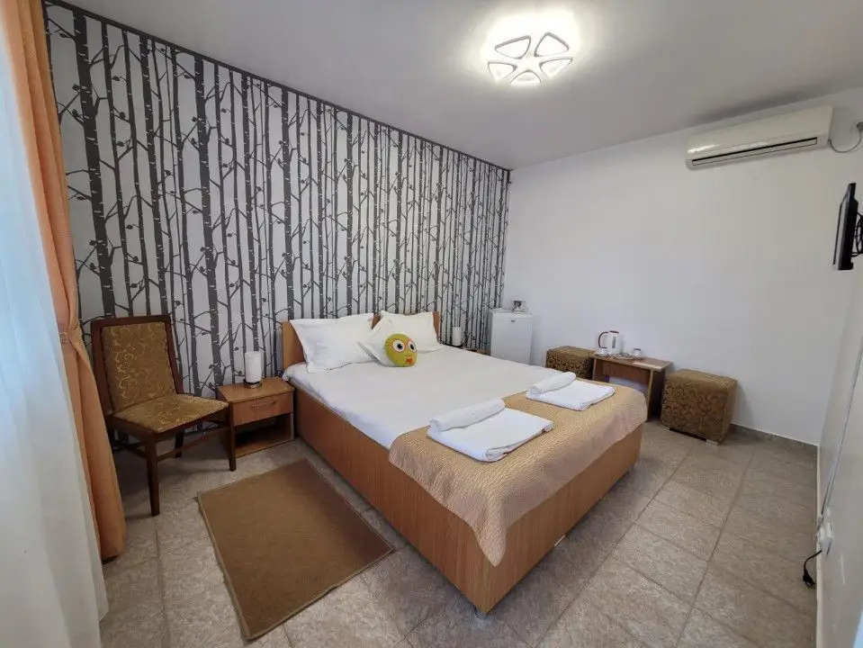 Vama Veche - Vila Sophia - Vânzare pensiune P+1E la cheie.