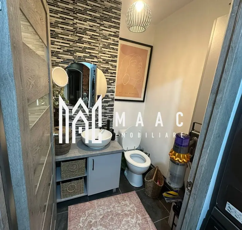 Apartament ultracentral 4 camere I Decomandat I 95 MPU | Etaj 1 | Mediaș