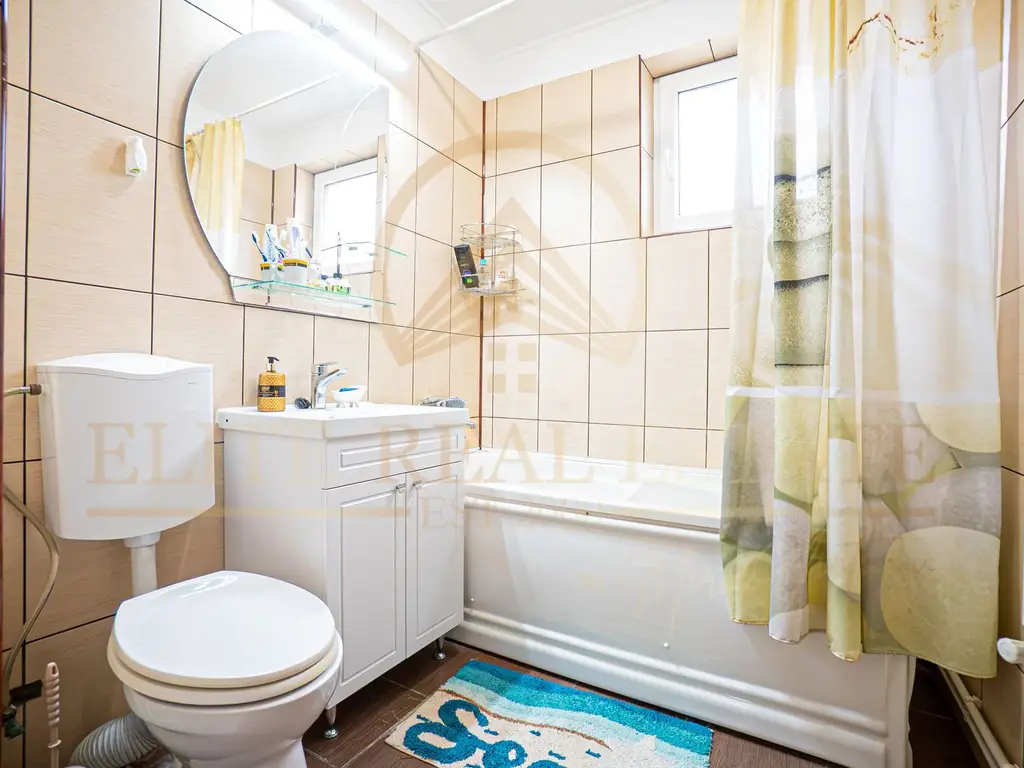 Pensiune premium în Mamaia Sat – proprietate exclusivistă 24 camere