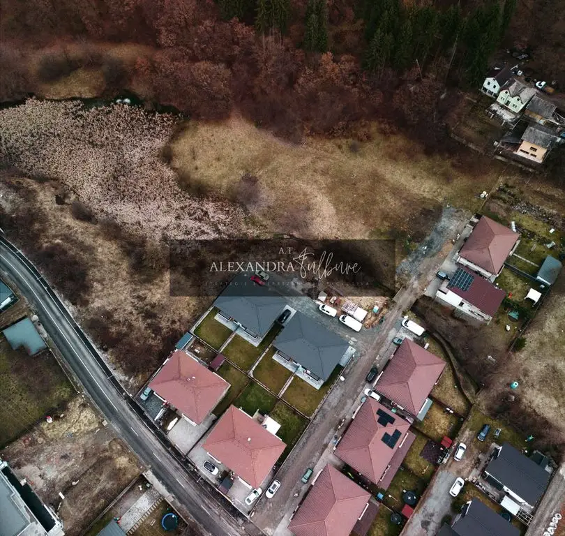 Duplex 4 camere | 120 mp utili | 180 mp curte | P+ET+POD | Floresti