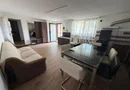 Închiriez casă individuală spațioasă 5 camere ( 200mp ) compusă din 2 apartamente cu intrare separată