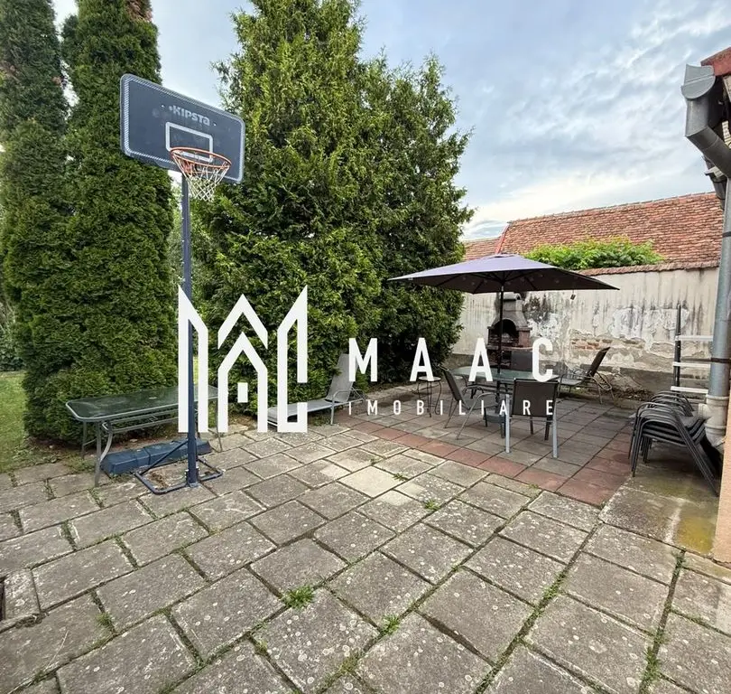 Casă de vânzare 4 camere | Lupeni, Sibiu | 141 mp utili, teren 676 mp