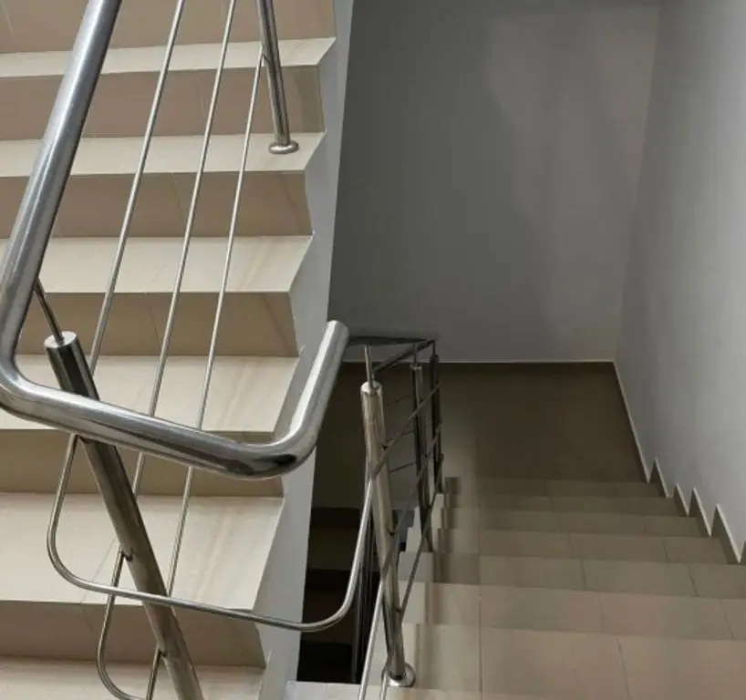 Apartament 2 cam. de vanzare 61mp + terasa 15 mp la 30 m de plaja - Mamaia Nord
