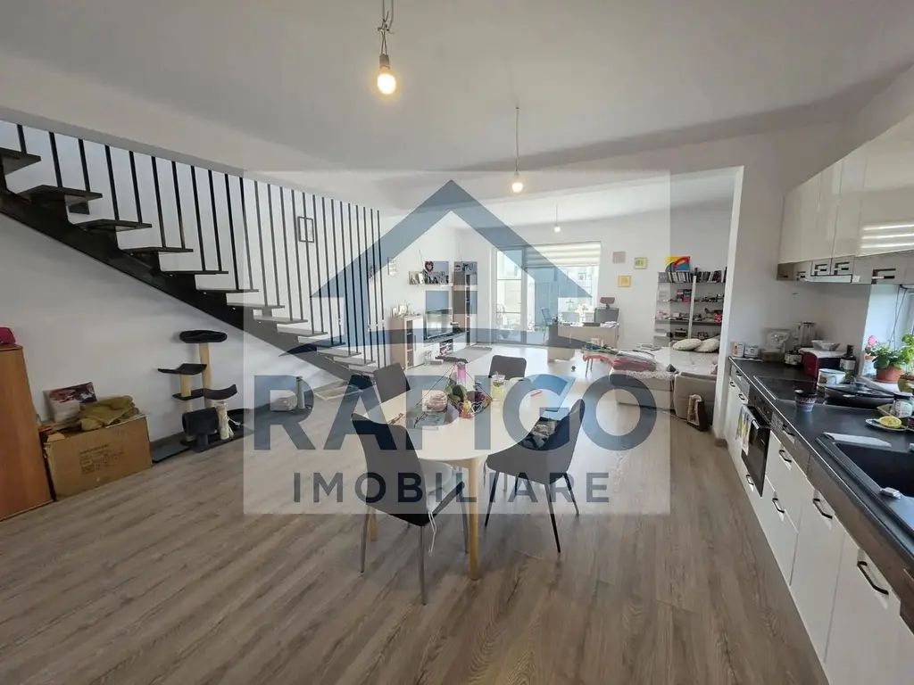 DUPLEX P+1E DE VÂNZARE ÎN MOṢNITA NOUĂ