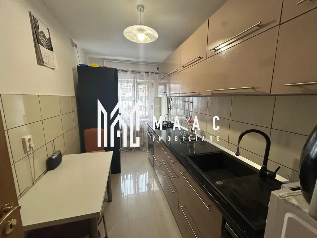 Apartament 3 camere | 2 Băi | Balcon de 5 mp | Etaj 5/10 | Vasile Aaron