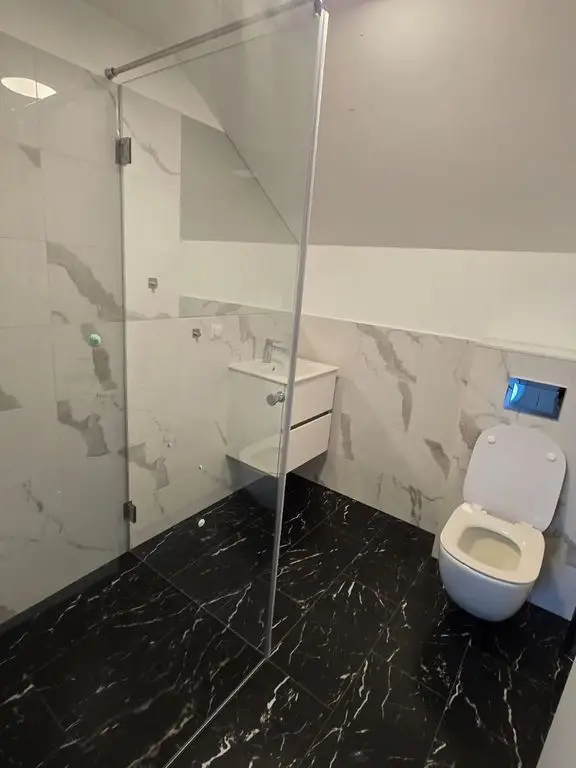 BRASADAS vinde casa individuala la cheie si in rate.