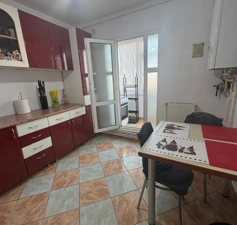 Apartament 3 camere de vânzare – Șos. București