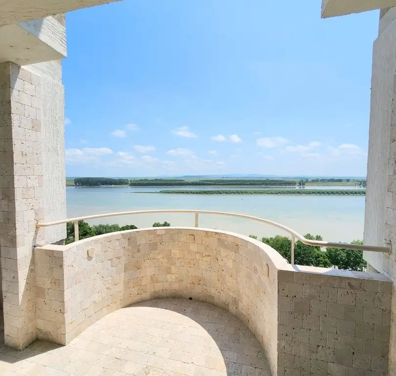 Apartament Premium - Vedere Frontală Dunăre - Faleza Galati