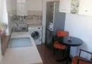 Vand apartament cu 2 camere, zona compozitori