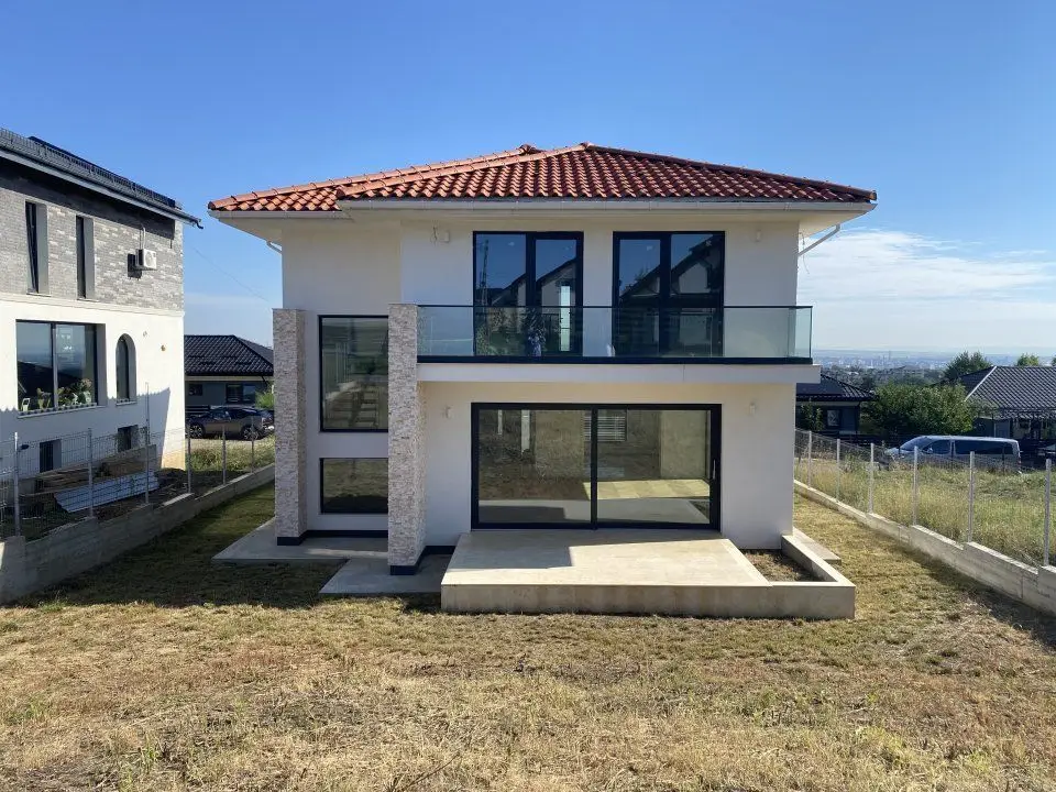 Vila premium, proiect exclusivist,  140 mp utili, Valea Adâncă - Iaşi
