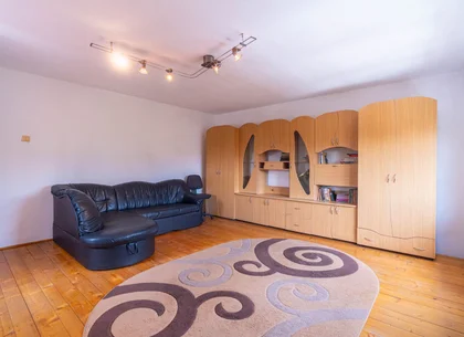 Casa 5 camere - teren 688 mp - Parneava - COMISION 0