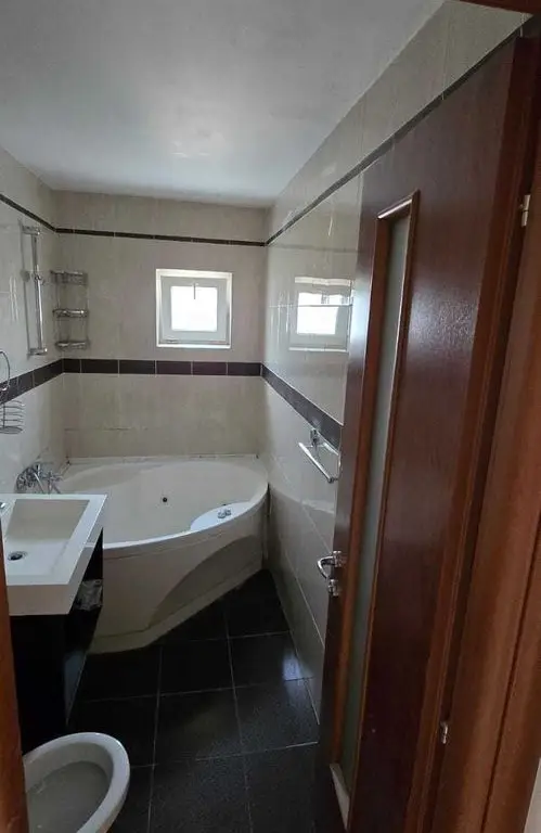 Apartament 4 camere 13 Septembrie Sebastian 100m hol in H etaj 7/8